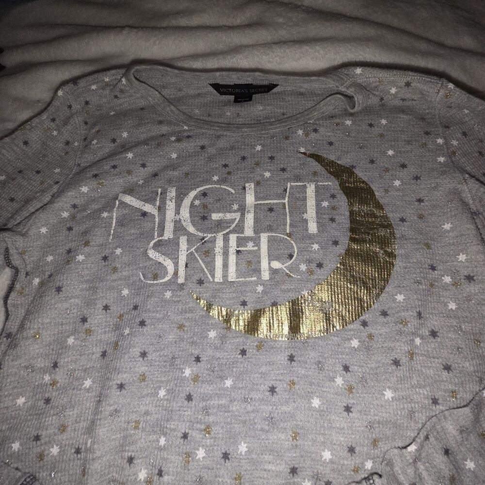 Victoria's Secret Gray Glitter Star Moon "Night Skier" Sleepshirt L LS
